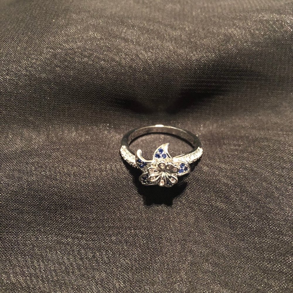 Described on purchase as Mandala Flowers CZ 925 Sterling Silver Ring NEW